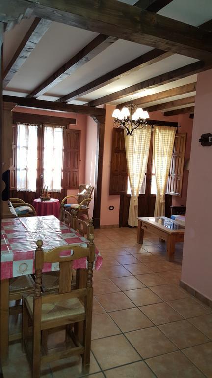 קבסואלה דל ואיה Apartamentos Rurales Tauro מראה חיצוני תמונה